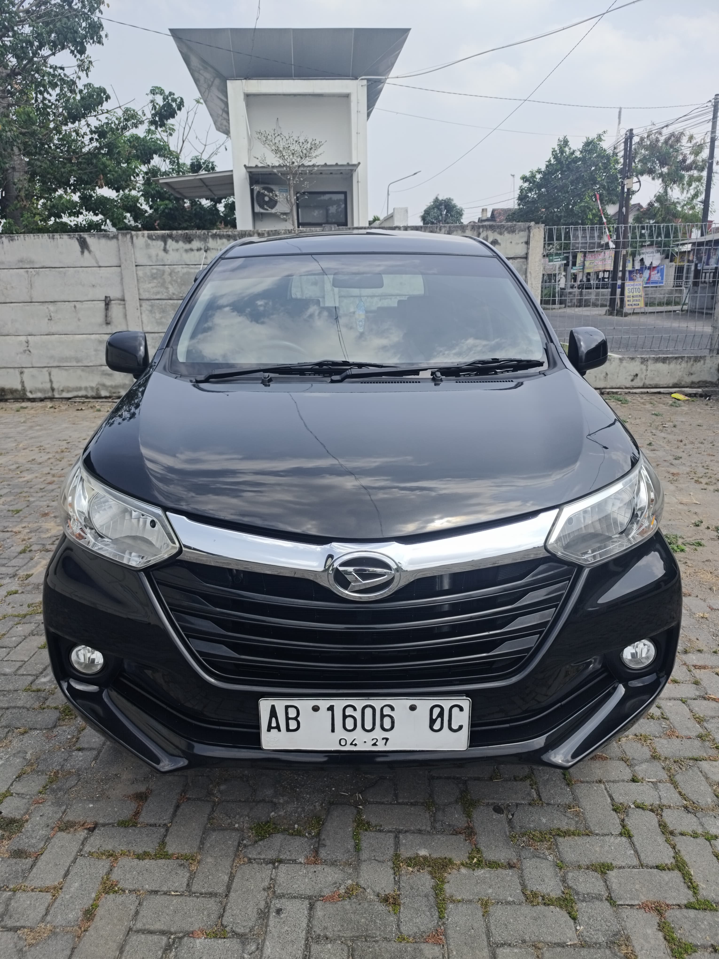 Daihatsu Xenia Type R