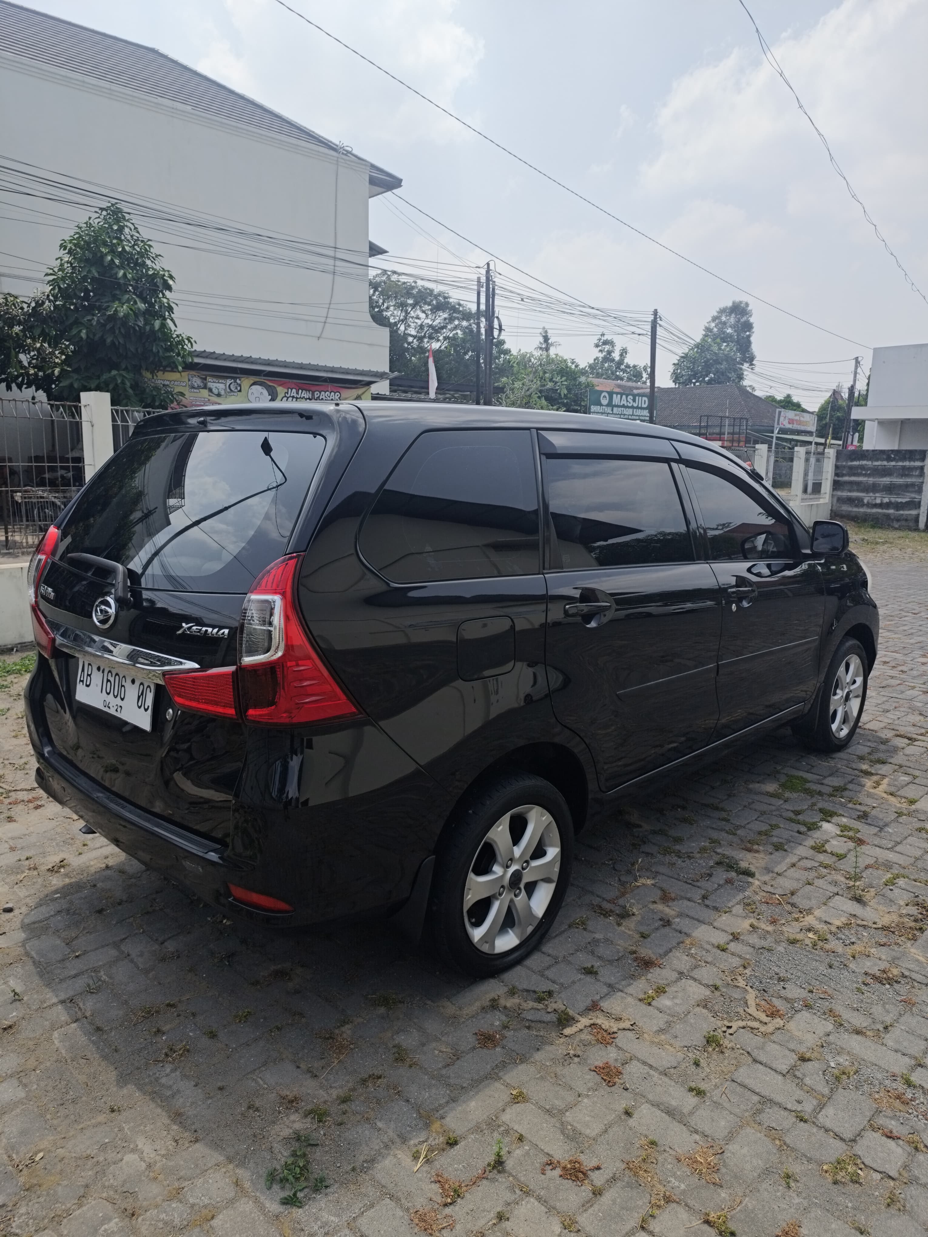 Daihatsu Xenia Type R 2017 5