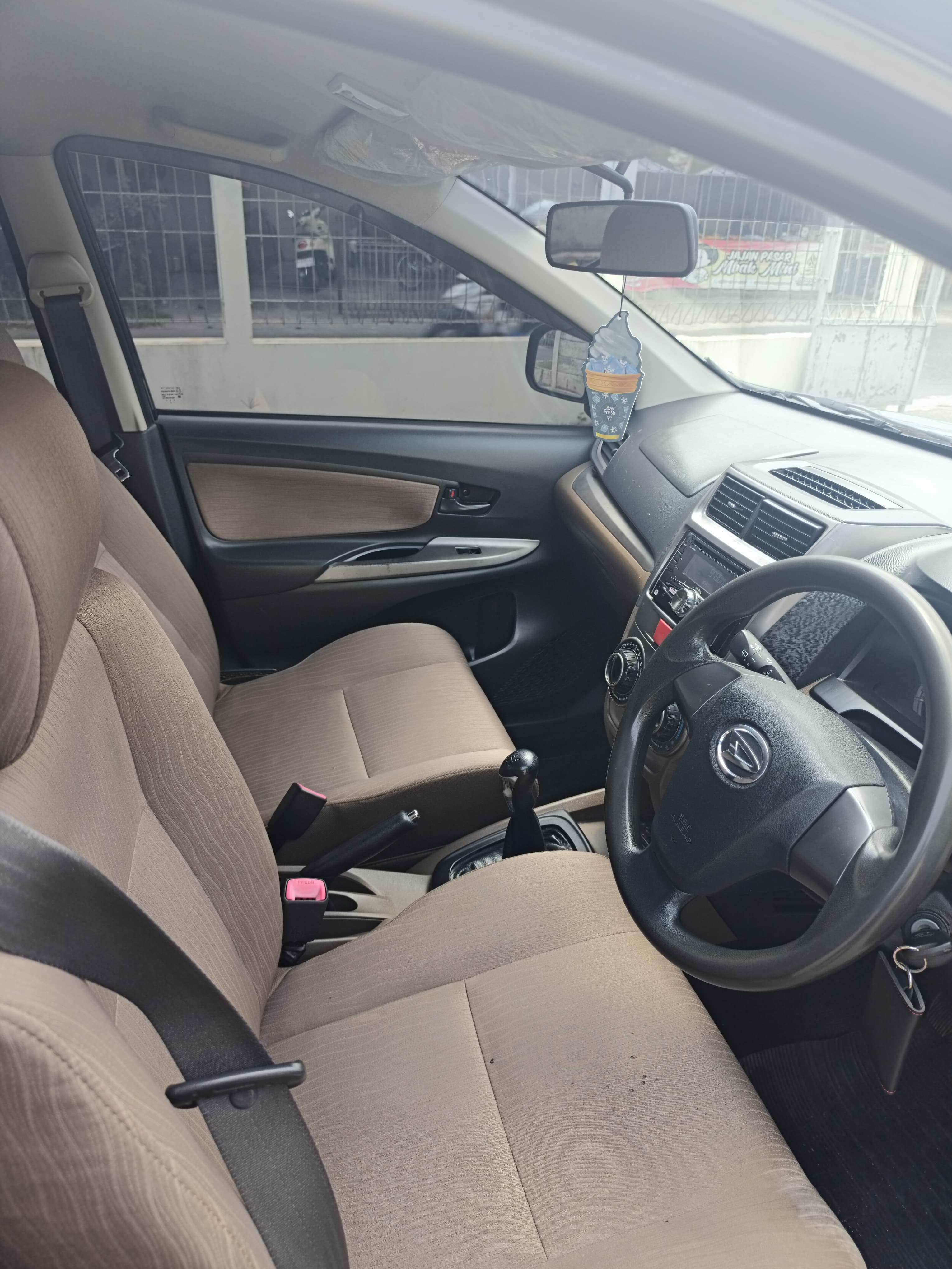 Daihatsu Xenia Type R 2017 10