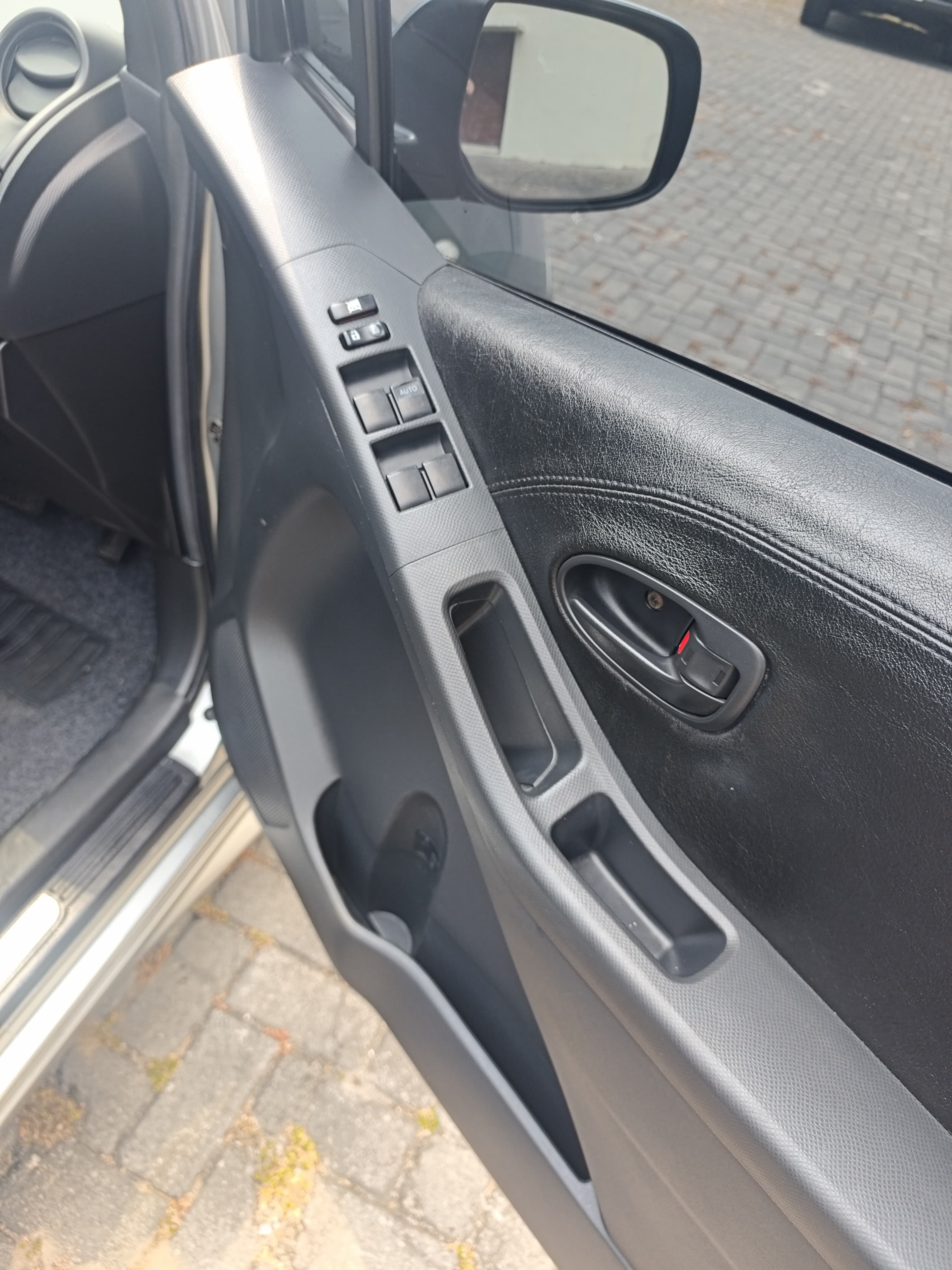 Toyota Yaris Type S 2007 13