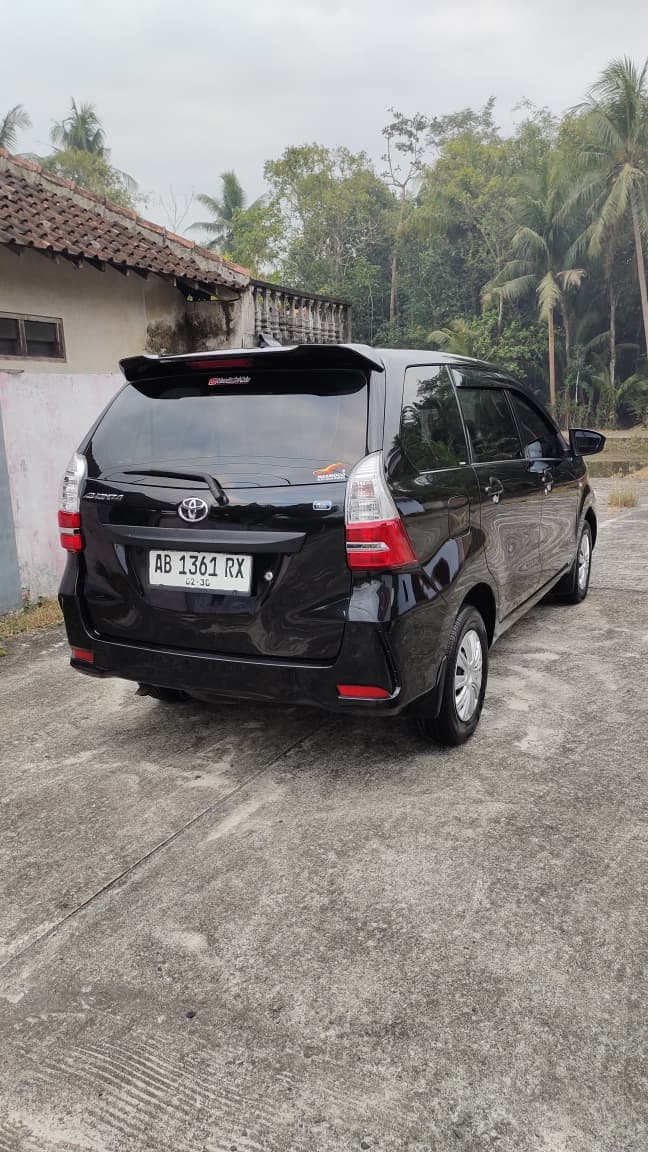 Toyota Avanza Type E 2020 4